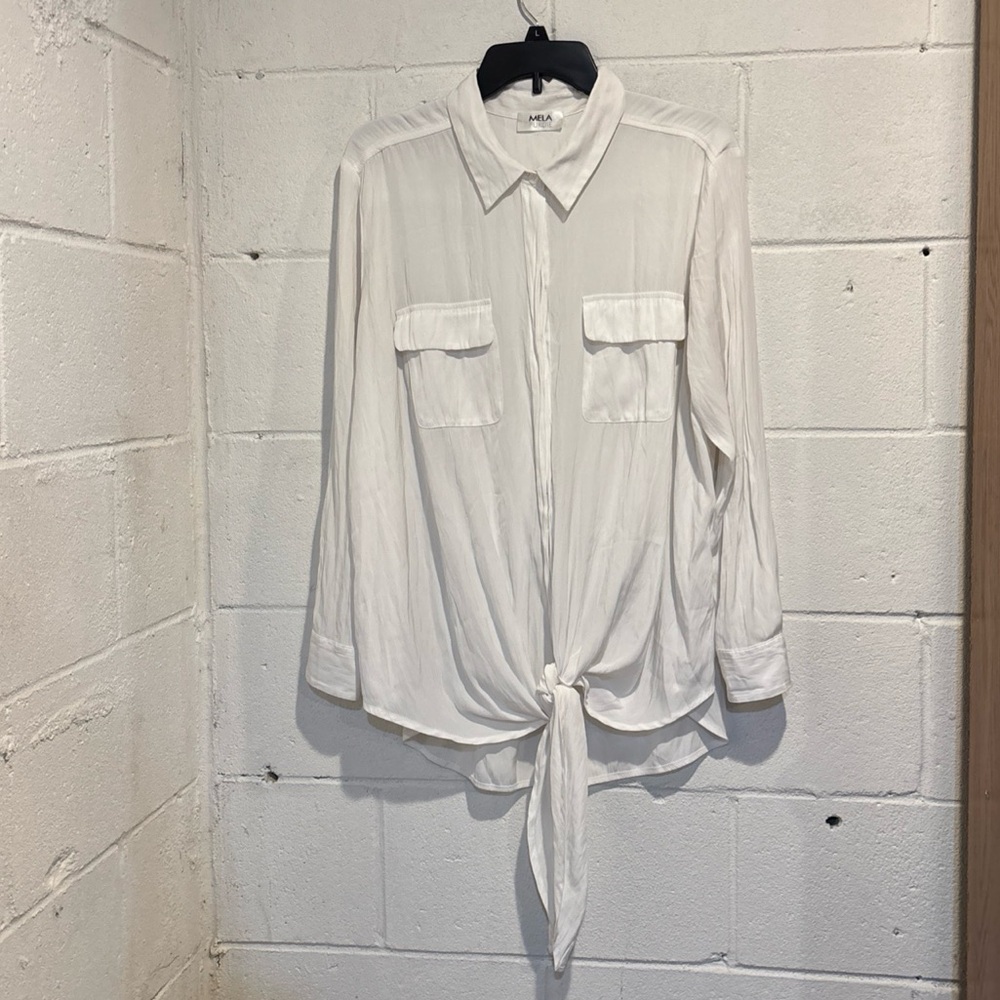 Mela Purdie white blouse button up long sleeve tie hem chiffon 
Size 1X